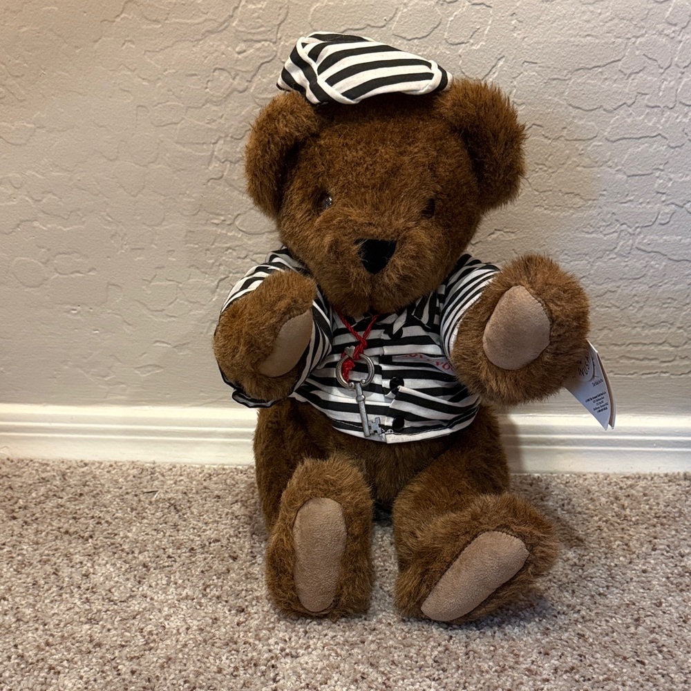 NWT Vintage The Vermont Teddy Bear